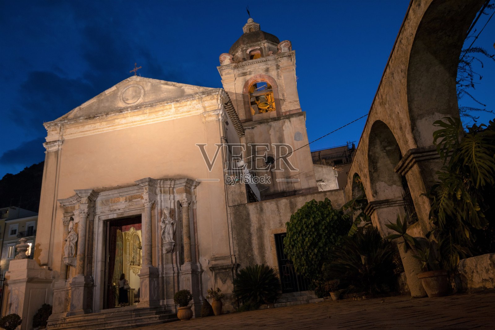 陶尔米纳的圣潘克拉齐奥教堂，西基利照片摄影图片