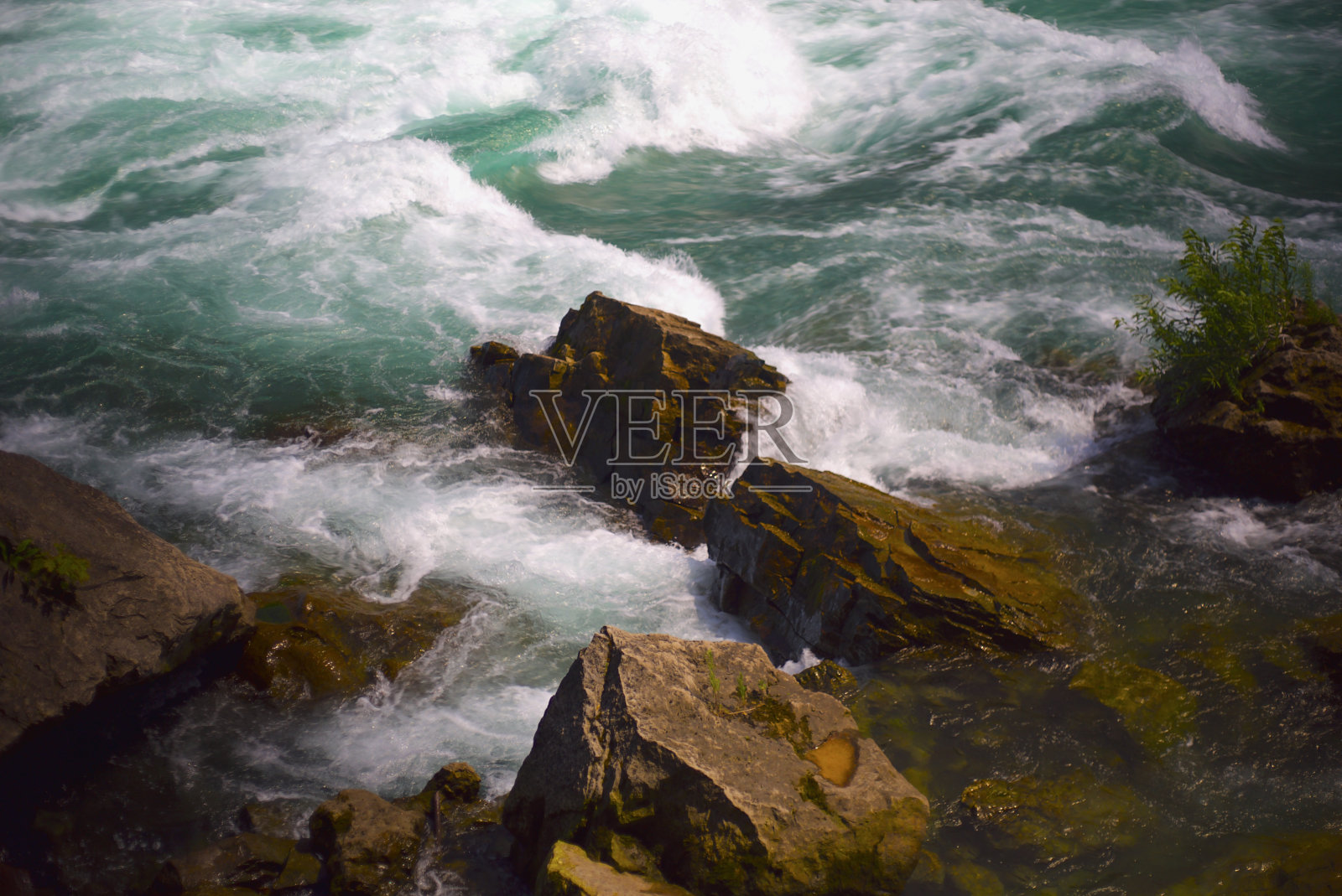 河和岩石照片摄影图片