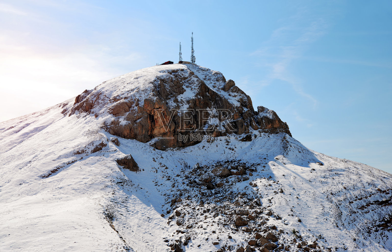 意大利多洛米特山脉的罗德拉山坳顶峰。照片摄影图片