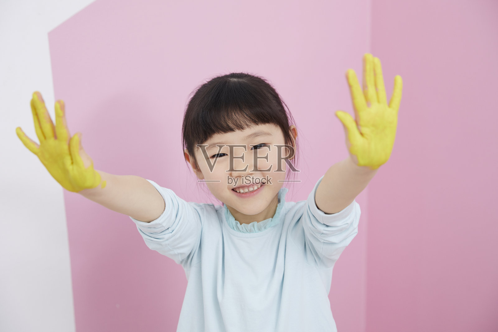 手,油漆管,女孩,韩国人照片摄影图片